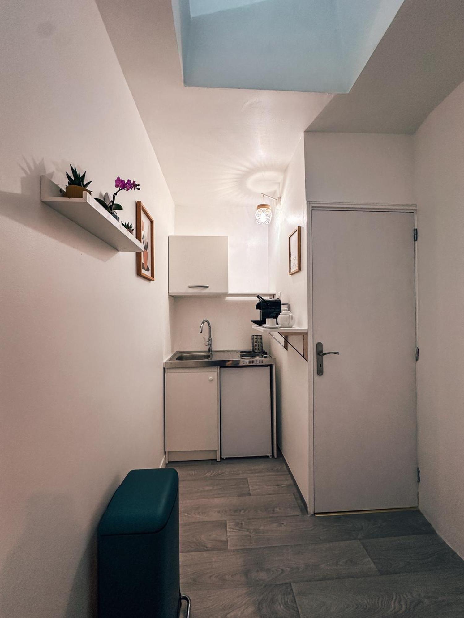 Studio Independant Pres De Montmartre Paris Exteriör bild